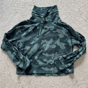 Old Navy Green Black Crop Hoodie